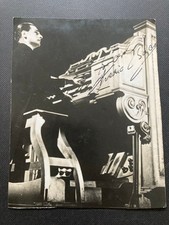 Vintage organist photo