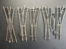 OO Gauge Points And Crossover
