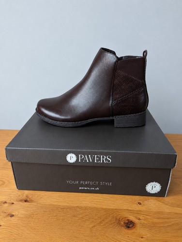 New pavers brown ankle boots - new,