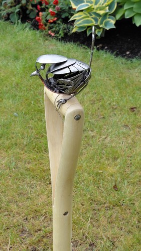 Memorial robin with - memorial,