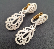 Vintage Trifari Painted Metal Clip on Earrings