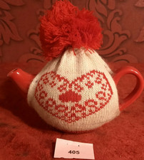 MARKS & SPENCER BRIGHT RED ONE PERSON SYLISH TEAPOT - with tea cosy