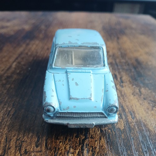 Dinky toys 139 ford cortina - dinky,