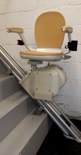 Acorn brooks stairlift fully - acorn/brooks,