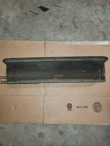 Cowl vent lid screen for - cowl,