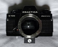Praktica B100 Electronic - Vintage 35mm SLR Camera - Untested