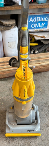 Dyson upright rootcyclone - dyson,