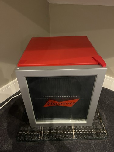 Budweiser mini fridge - budweiser,