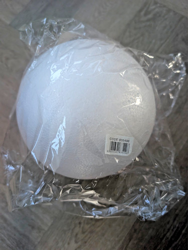 Large polystyrene foam - 8x,