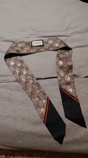 Gucci GG Bee Silk Skinny Scarf
