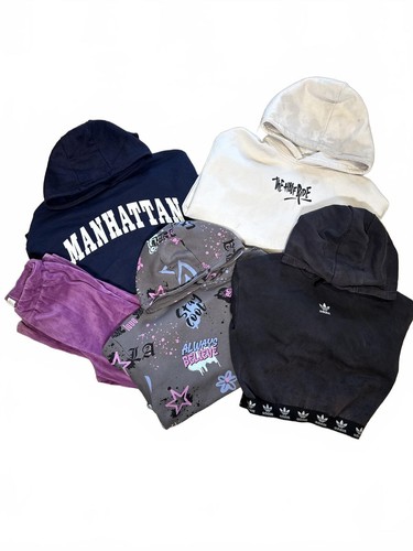 Kids clothing bundle years - 13,