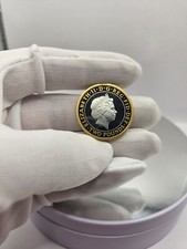 Beautiful £2 Royal Mint Coin