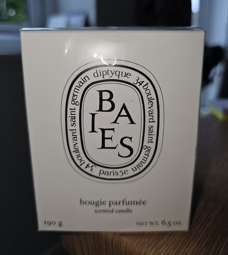Diptyque baies scented candle - baies,