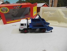 BRITAINS.1:32.AUTOWAY. FORD. IVECO. SKIP LORRY.SKIP.DRIVER.STEERING.CAB.MINT