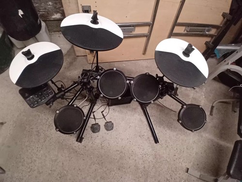 Electronic drum kit - electronic,