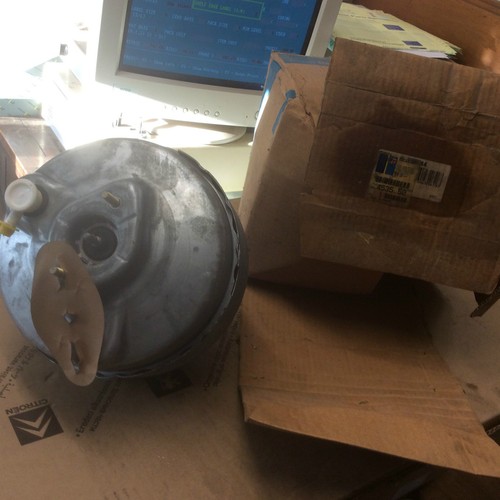 Peugeot 604 brake servo - peugeot,