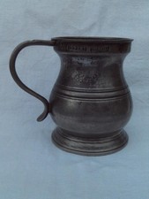 ANTIQUE VICTORIAN POT BELLY HALF PINT PEWTER TANKARD VR STAMP TO THE RIM . M3487