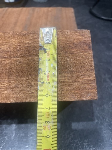 Sapele hardwood 105 - x, 445