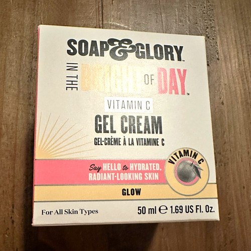 Soap glory the daily - &, vitamin