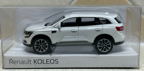 New norev white renault - 1/64,