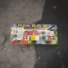 Jimson 17 Pieces Farm Play Set