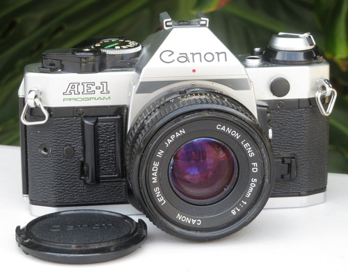 Canon program 35mm camera - 35mm,
