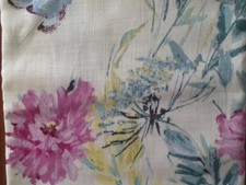 Laura Ashley Table Runner