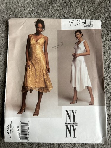 Vogue dress sewing pattern - dress,