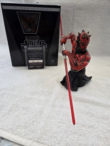 Darth maul gentle giant - darth,