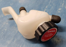 Volvo FM12 Fluid Reservoir