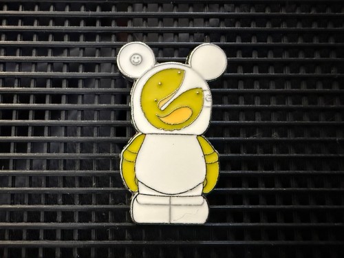 Disney parks pin - disney, 2011