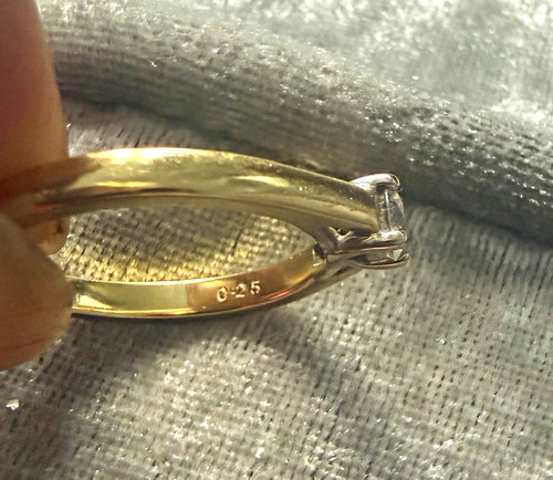 18ct yellow gold natural - yellow,