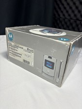 MOTOROLA RAZR V3 MOBILE PHONE BOX RARE RETRO SPARES OR REPAIRS UK replacement 