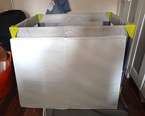 Cuggl snooze travel - cot, play