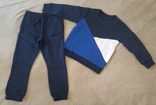 Boys Tracksuit Size 4-5  Years