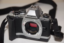 Olympus OM-D E M10 Digital