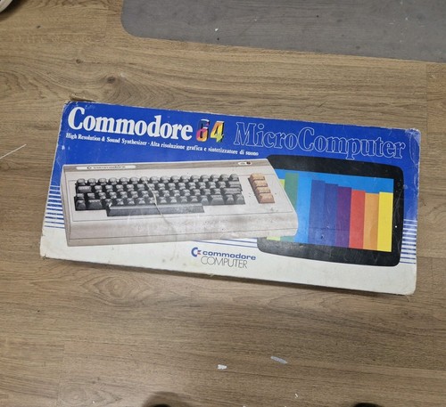 Commodore computer boxed - commodore,