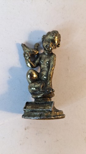 Small bronze figurine - bronze,