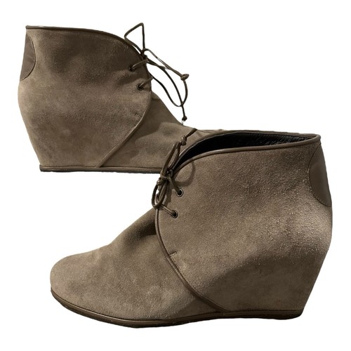 Stuart weitzman women - stuart, suede