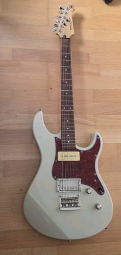Yamaha pacifica pac311h - pacifica,