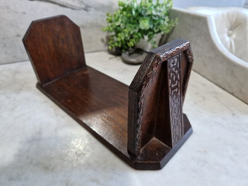 Antique oak celtic - antique, ends