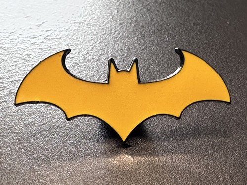 Batman logo enamel - enamel, pin