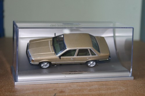 Schuco opel dealer - schuco, 1:43