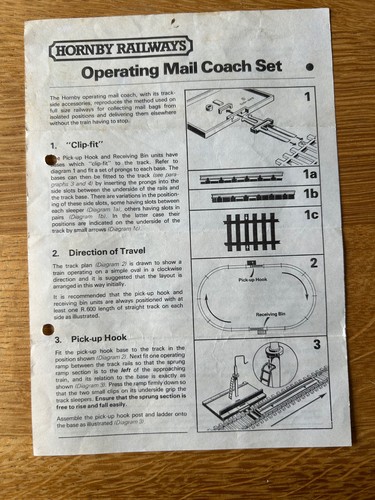 Hornby operating mail coach - operating,