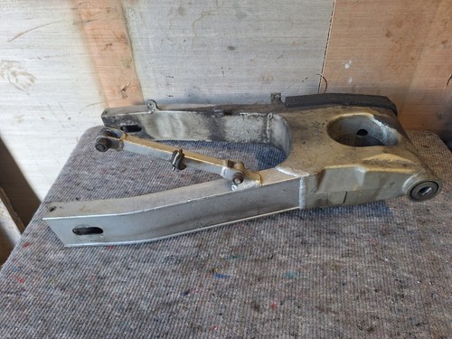 Kawasaki zzr 600 swingarm - kawasaki, e