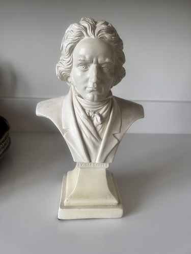 Beethoven bust vintage - beethoven, plaster