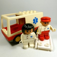 DUPLO Vintage AMBULANCE Doctor