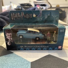 Corgi Die Cast Model ~ Mr Weasley's Ford Anglia Harry Potter  