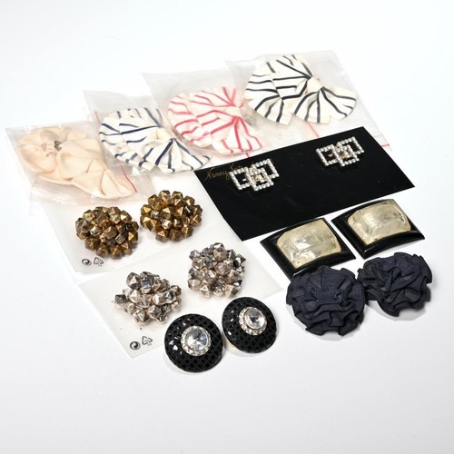 Black white rhinestone vtg - black,