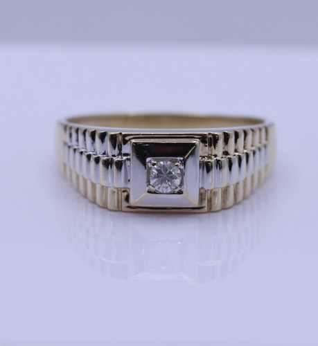 9ct yellow gold - gold, .15pt